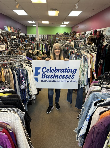 Mona Lisa Fashions — Shopping & Retail